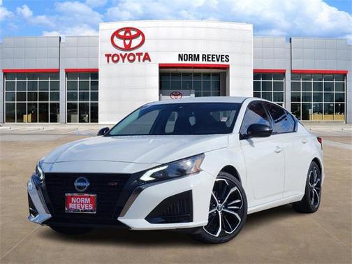 2024 Nissan Altima SR FWD