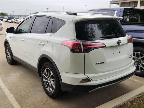 2018 Toyota RAV4 Hybrid XLE