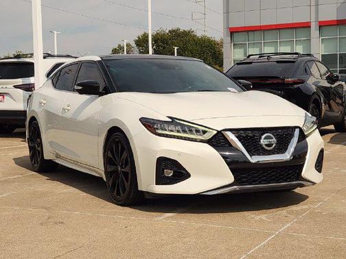 Pearl White Tricoat 2019 Nissan Maxima 3.5 SR
