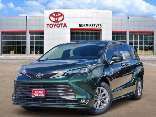 Cypress 2026 Toyota Sienna XLE