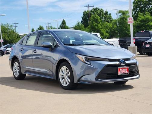 2025 Toyota Corolla Hybrid XLE
