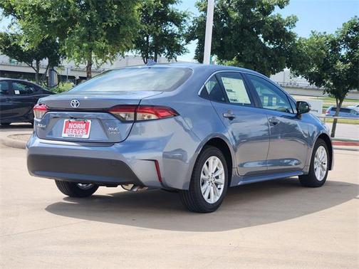 2025 Toyota Corolla Hybrid XLE
