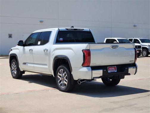 2025 Toyota Tundra Hybrid 1794 Edition