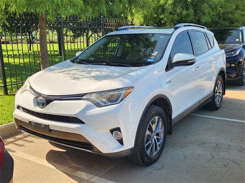 2018 Toyota RAV4 Hybrid XLE