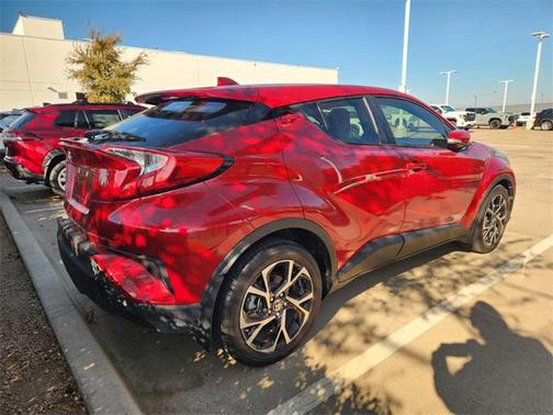 2020 Toyota C-HR XLE