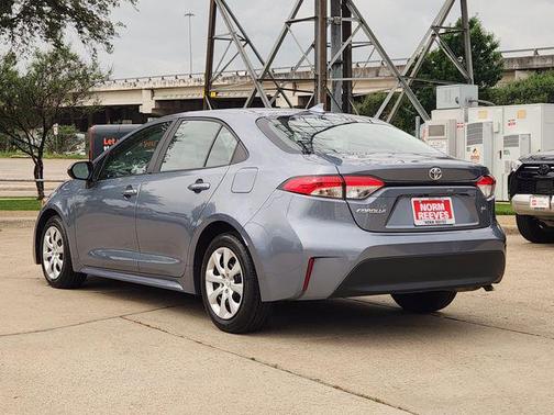 Celestite 2025 Toyota Corolla LE