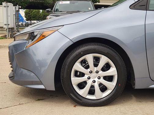 Celestite 2025 Toyota Corolla LE