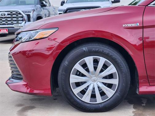 2020 Toyota Camry LE