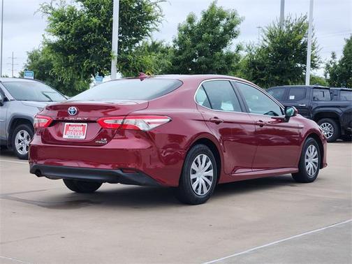 2020 Toyota Camry LE