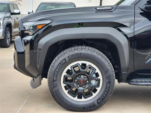 2025 Toyota 4Runner TRD Off Road