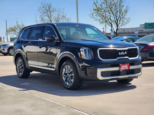 2025 Kia Telluride LX