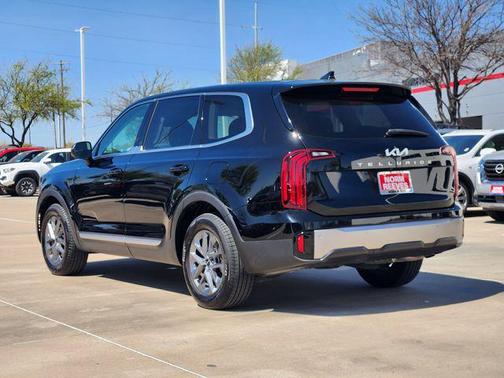 2025 Kia Telluride LX