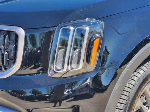 2025 Kia Telluride LX