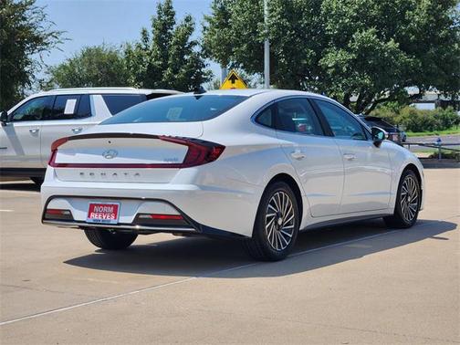 2021 Hyundai SONATA SEL