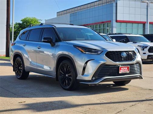 2024 Toyota Highlander XSE