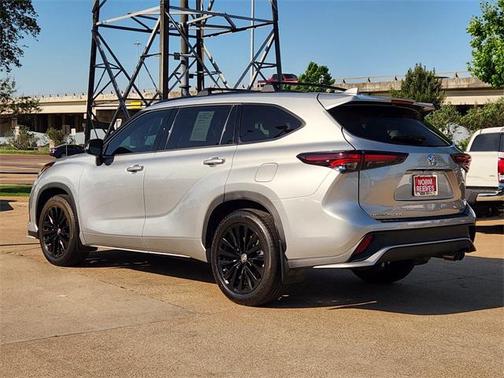 2024 Toyota Highlander XSE