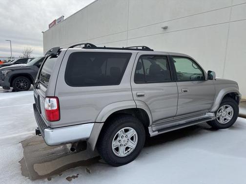 2001 Toyota 4Runner SR5
