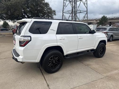 2024 Toyota 4Runner TRD Off Road Premium