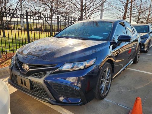 2021 Toyota Camry SE