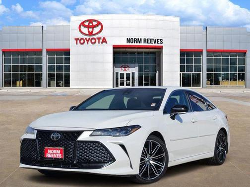 2019 Toyota Avalon XSE