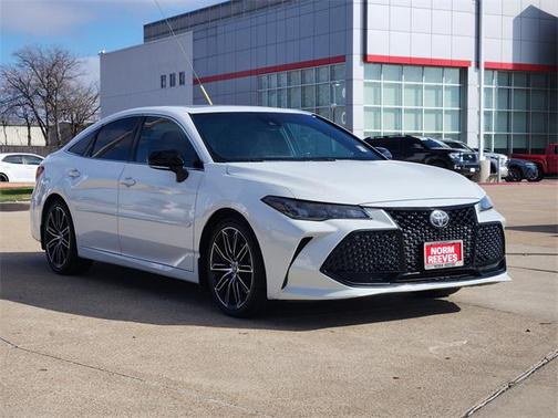 2019 Toyota Avalon XSE