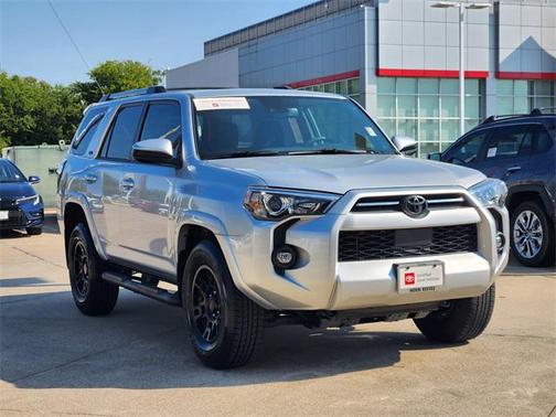 2022 Toyota 4Runner SR5