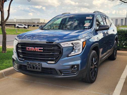 2024 GMC Terrain SLT
