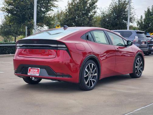 2026 Toyota Prius Plug-In Hybrid XSE