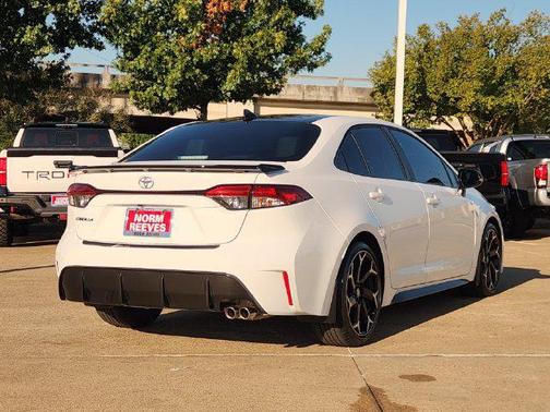 Ice Cap/Midnight Black Metallic 2025 Toyota Corolla FX