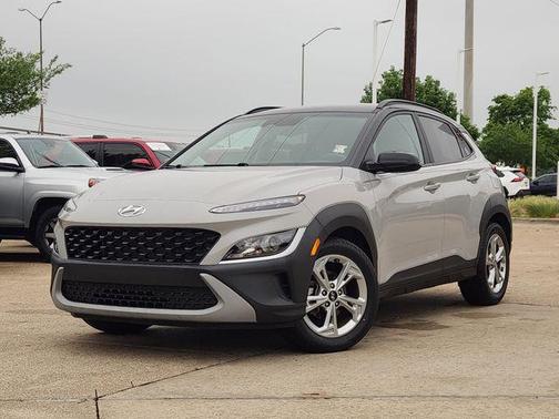 Cyber Silver w/Black Roof 2023 Hyundai KONA SEL