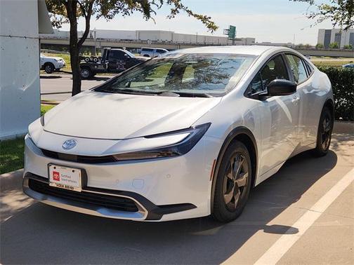 2025 Toyota Prius Plug-In Hybrid SE