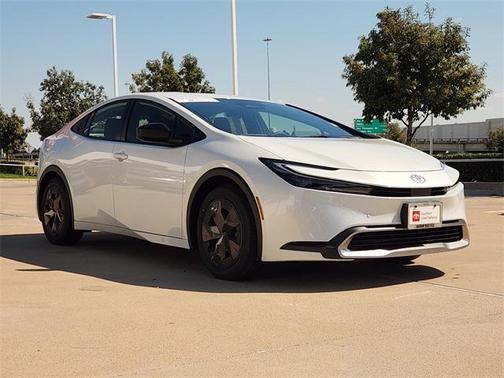 2025 Toyota Prius Plug-In Hybrid SE
