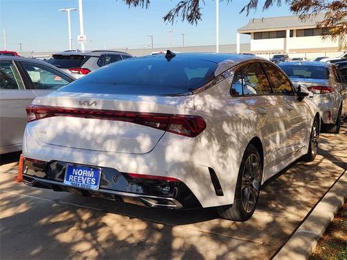 2024 Kia K5 EX