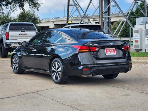 2019 Nissan Altima 2.5 SV