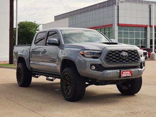 Cement 2021 Toyota Tacoma TRD Sport