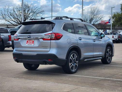 2023 Subaru Ascent Limited 8-Passenger