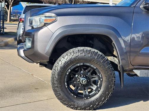 2017 Toyota Tacoma TRD Sport