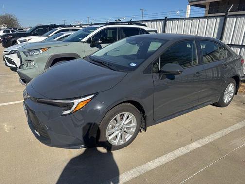 2026 Toyota Corolla Hybrid LE