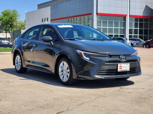 2026 Toyota Corolla Hybrid LE