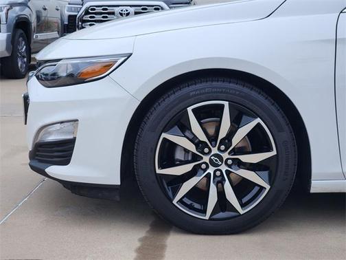 2022 Chevrolet Malibu FWD RS