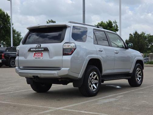 Classic Silver Metallic 2024 Toyota 4Runner TRD Off Road