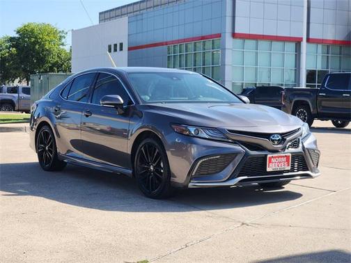 2022 Toyota Camry XSE