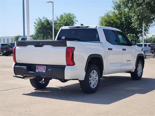 2025 Toyota Tundra SR5