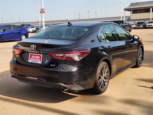 2022 Toyota Camry XLE