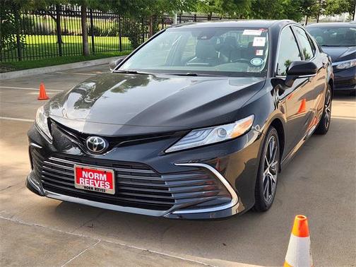 2022 Toyota Camry XLE