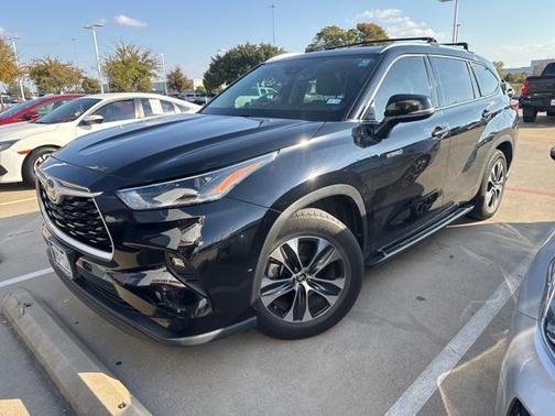 2021 Toyota Highlander Hybrid XLE