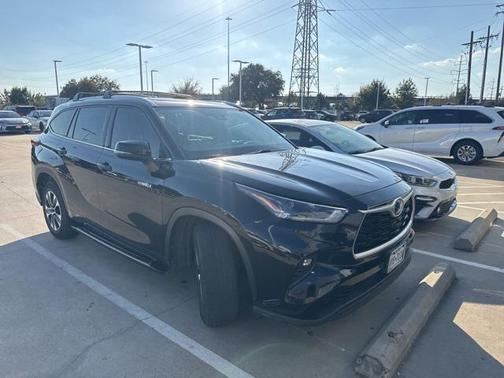 2021 Toyota Highlander Hybrid XLE