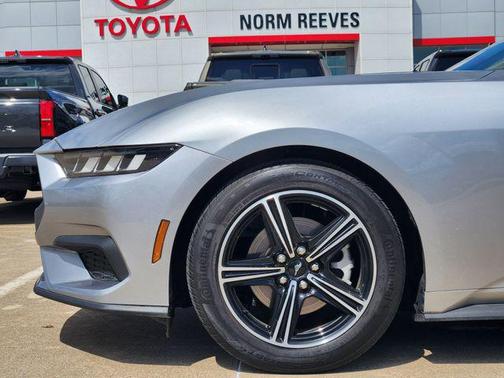 2024 Ford Mustang EcoBoost