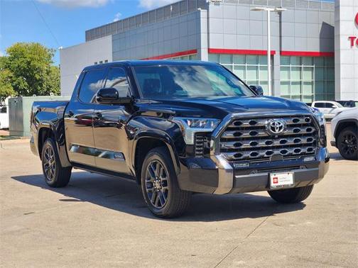 2022 Toyota Tundra Platinum