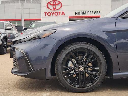 Dk Cosmos 2026 Toyota Camry SE